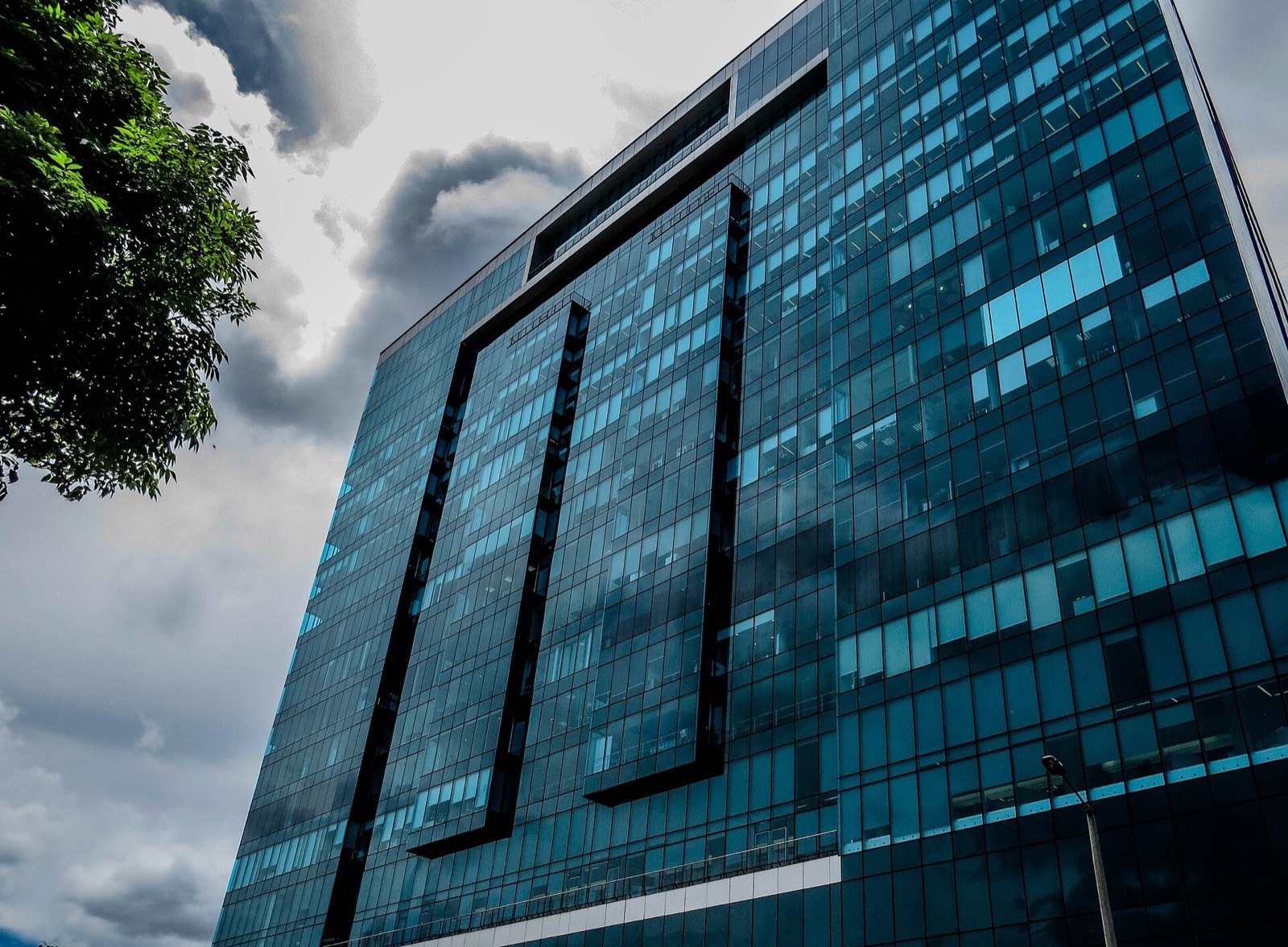 Torre empresarial y residencial en Bogotá